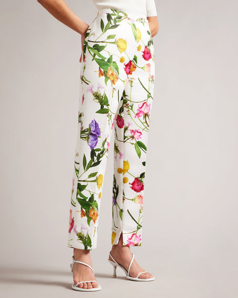 ZIAAHT-Trousers-Tailored to perfection, the ZIAAHT trousers combine classic style and with a head-turning floral print to create an unmissable look. Tuck in a white shirt for an everyday look, or look to our matching jacket for an eye catching ensemble that's sure to stand out. Trousers Tailored tapered leg Pockets Scattered bouquet print Matching jacket available Anna is 5'10" / 1.77m and wears White in a Ted size 1- Ted Baker Romania